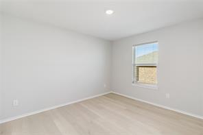 913 E 3RD Street - Photo 18