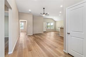 807 Bella Blvd Street - Photo 2