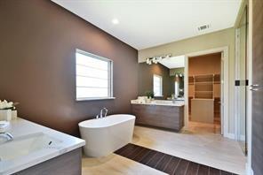 404 Mckinley Street - Photo 5