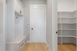 4683 Christie Avenue - Photo 21