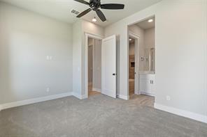 4683 Christie Avenue - Photo 23