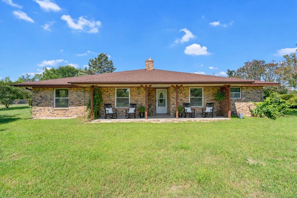 1900 S Duncanville Road - Photo 1