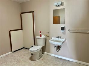 3404 N Grand Avenue - Photo 23