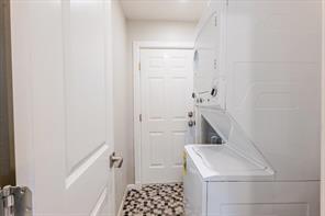 713 SE 16th Street - Photo 10