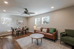 713 SE 16th Street - Photo 4