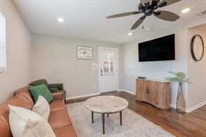 713 SE 16th Street - Photo 5