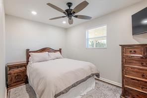 713 SE 16th Street - Photo 9