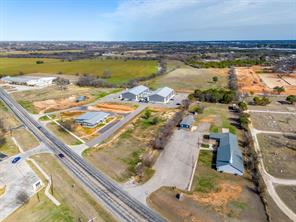 1107 Weatherford Highway - Photo 2