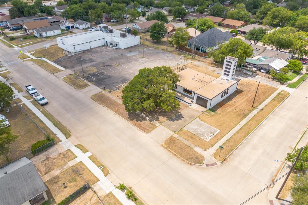 2909 Schwartz Avenue - Photo 1