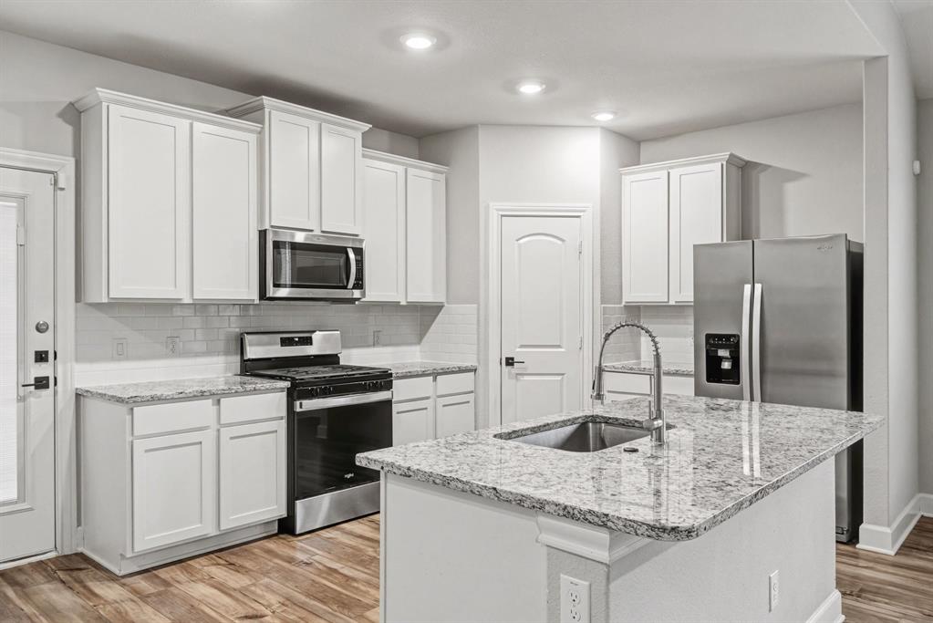 832 Jackel Drive - Photo 8