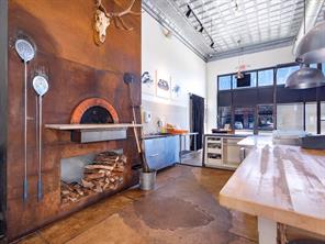 414 S Commerical Avenue - Photo 20