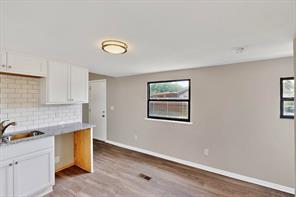 3112 Red River Street - Photo 16