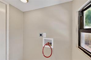 3112 Red River Street - Photo 30