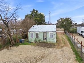 8322 Honeysuckle Lane - Photo 10