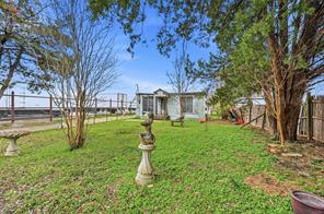 8322 Honeysuckle Lane - Photo 15