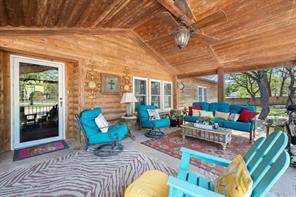 660 Deer Trail - Photo 5
