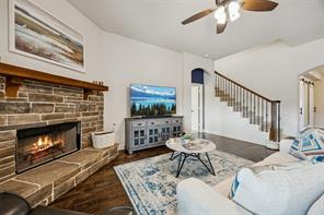 203 Oakcrest Drive - Photo 4