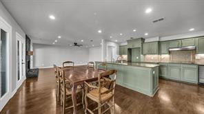 1004 W Lake Drive - Photo 13