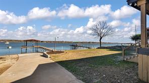 1004 W Lake Drive - Photo 32