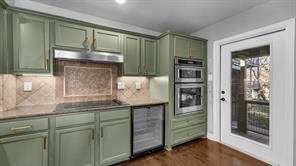 1004 W Lake Drive - Photo 9