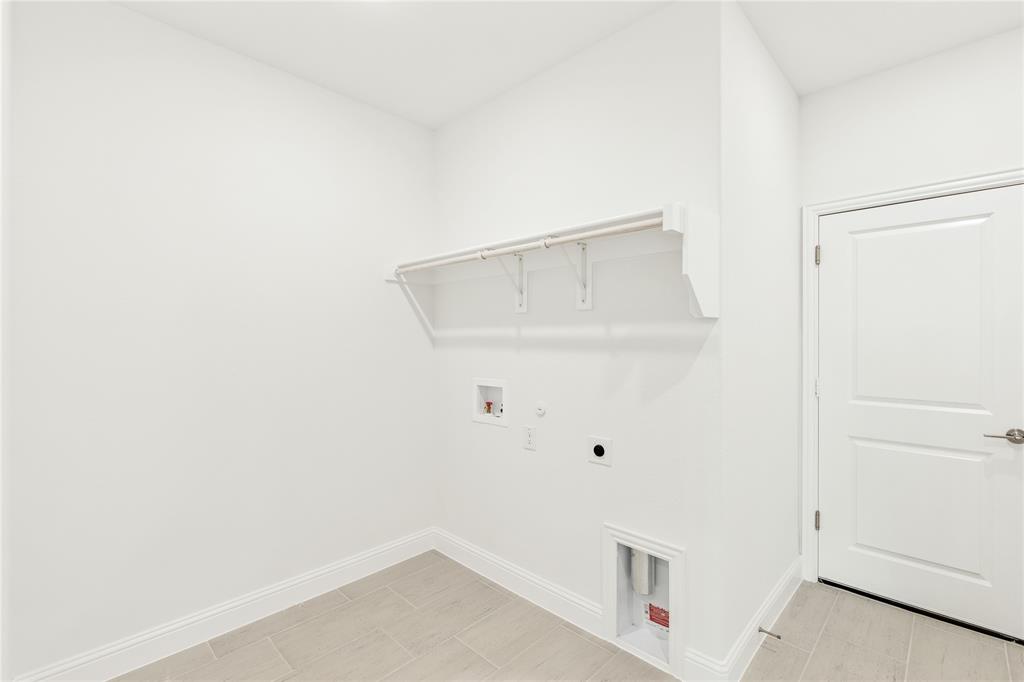 8913 Cisco Drive - Photo 23