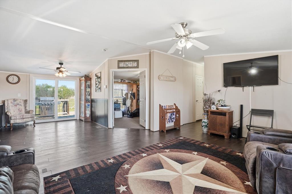 716 Lathem Boulevard - Photo 6