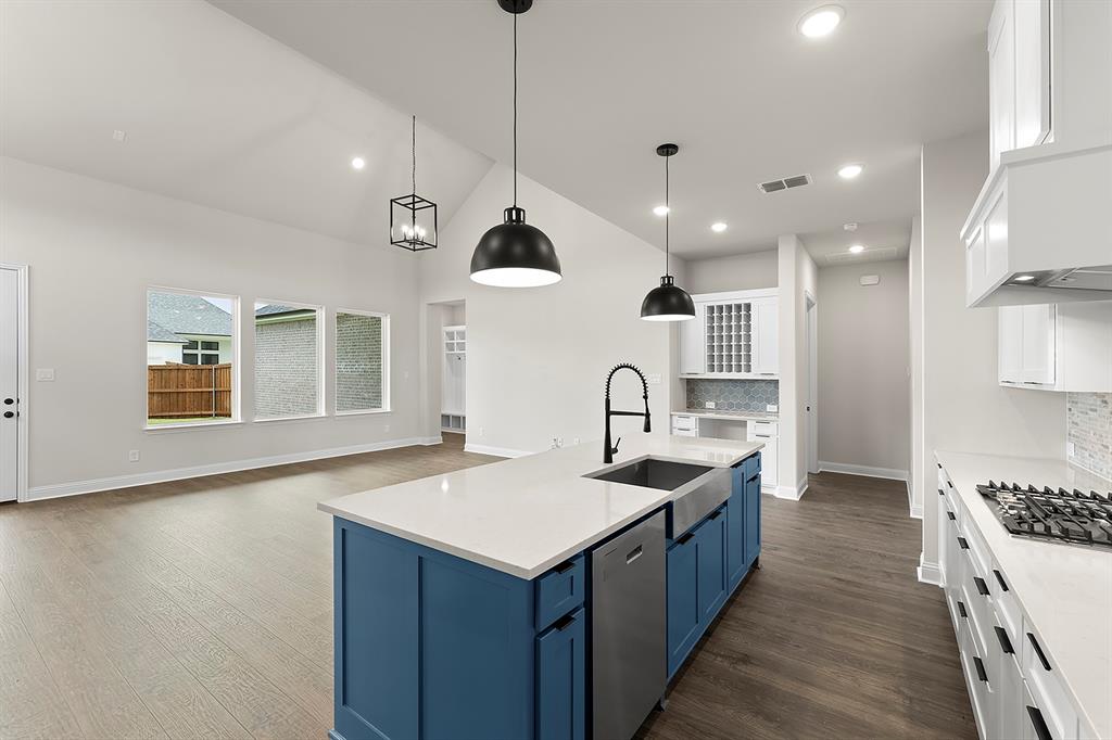9608 Talia Boulevard - Photo 12