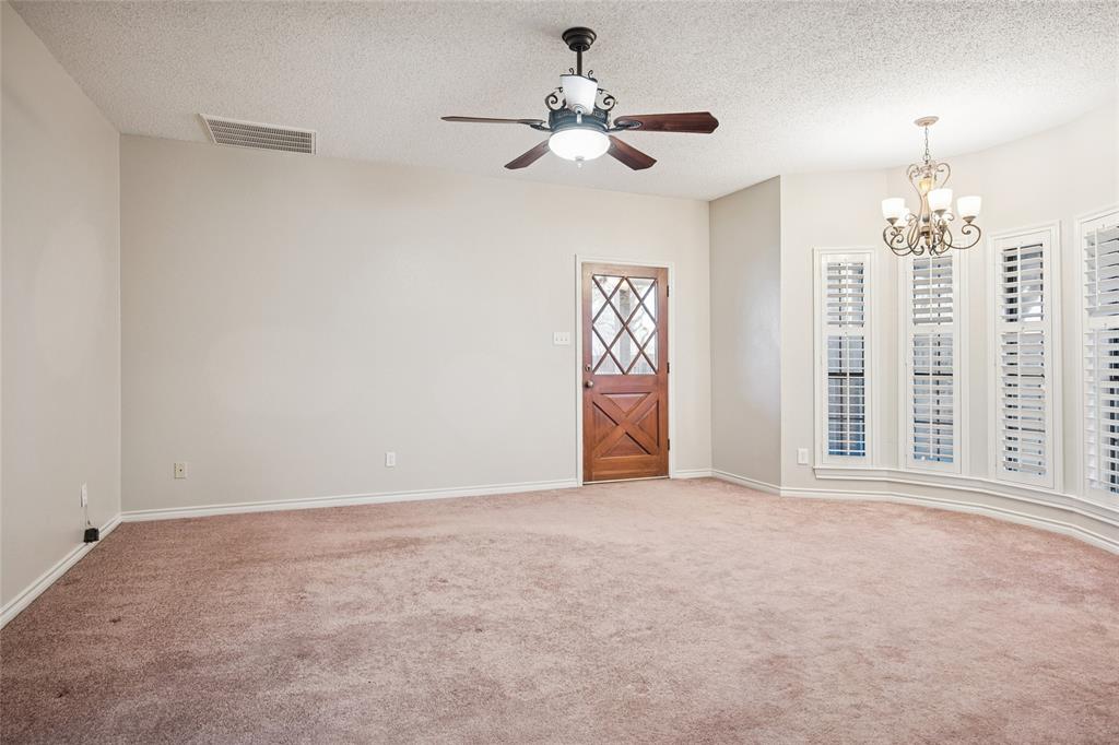 6707 US 287 Highway - Photo 14