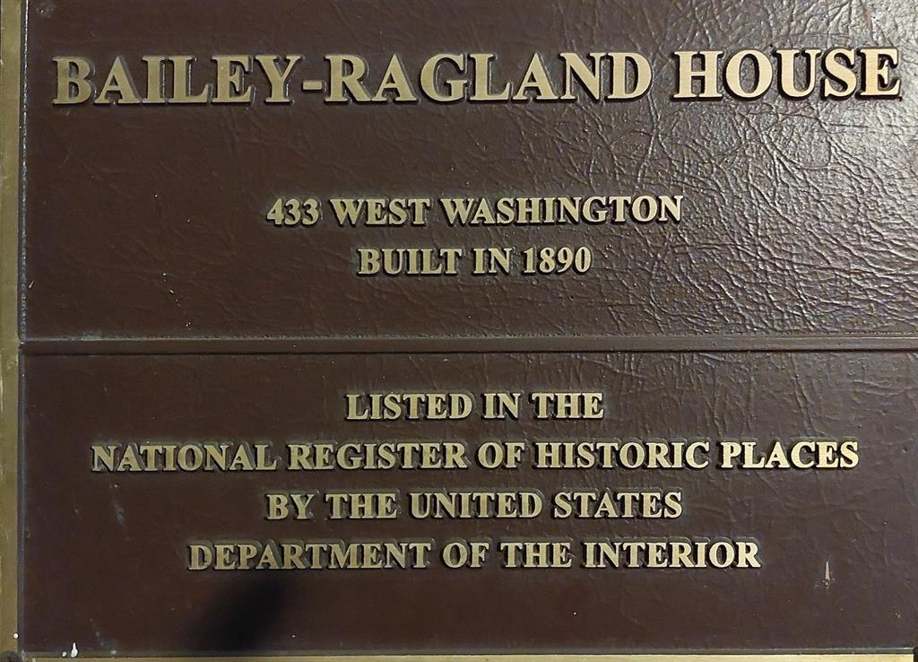 433 W Washington Street - Photo 3