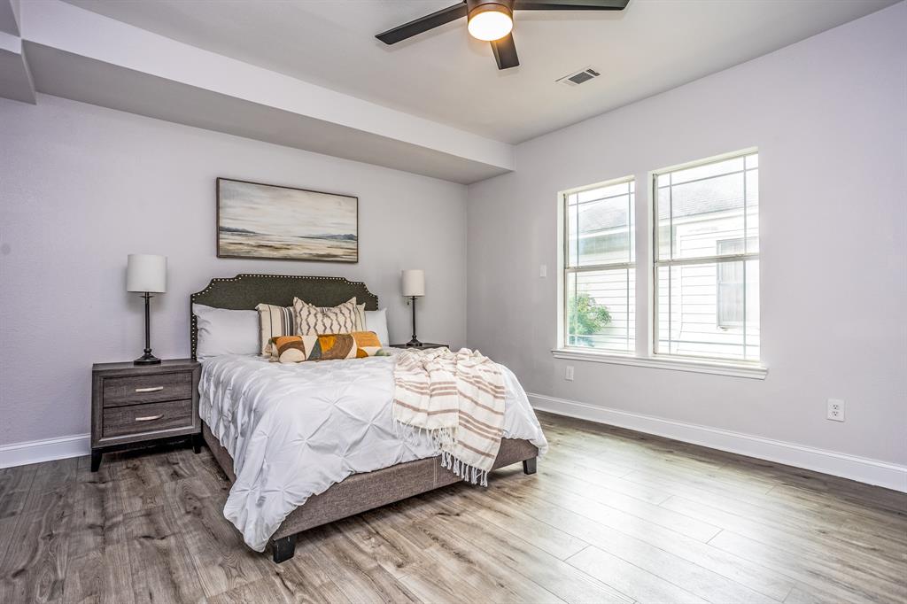 527 S Clinton Avenue - Photo 18