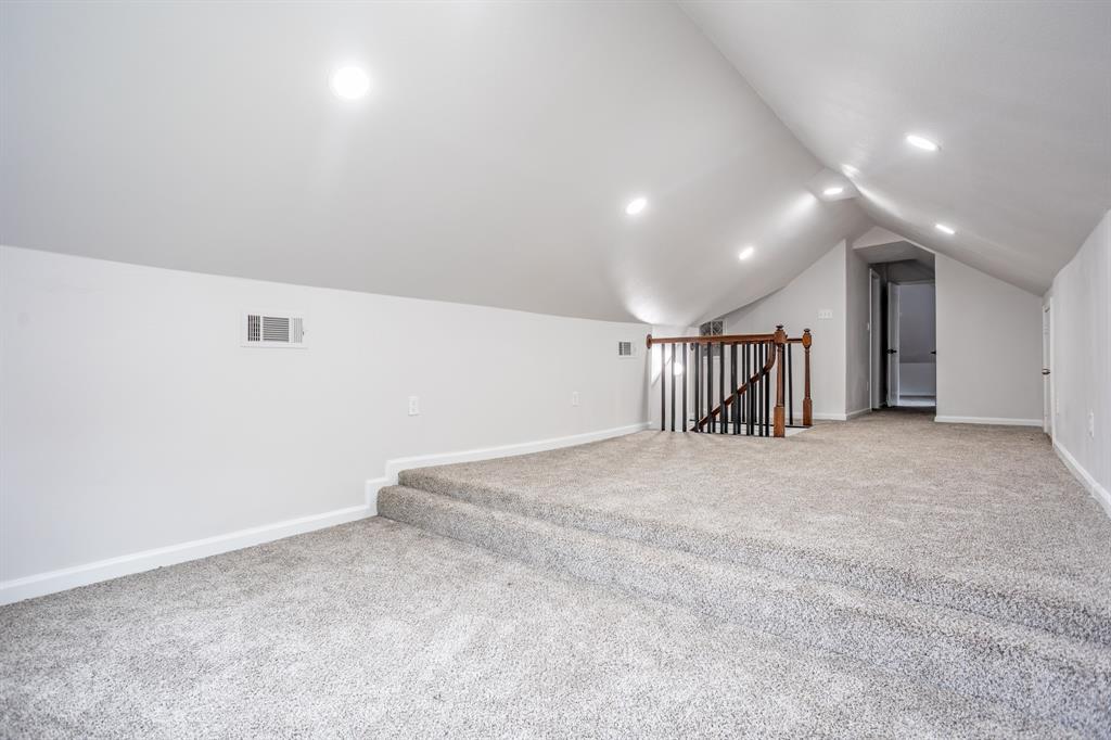 527 S Clinton Avenue - Photo 26