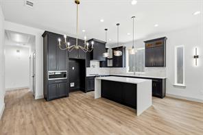 314 W Cobb Street - Photo 2