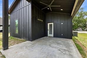 314 W Cobb Street - Photo 35