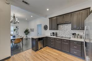 909 Elsbeth Street - Photo 13