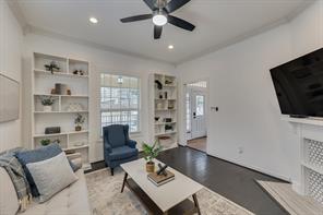 909 Elsbeth Street - Photo 2