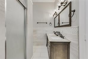 909 Elsbeth Street - Photo 29