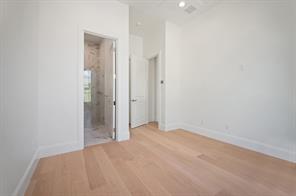 2963 Sunset Boulevard - Photo 21