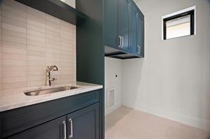 2963 Sunset Boulevard - Photo 25