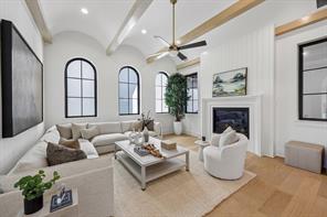2971 Sunset Boulevard - Photo 5