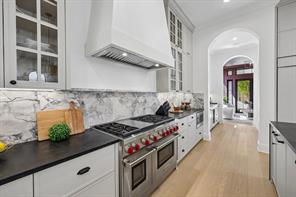 2971 Sunset Boulevard - Photo 9