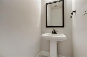 4414 Windy Point Road - Photo 11