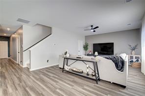 1804 Mccree Street - Photo 3