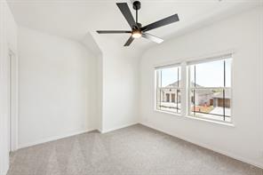 2407 Drummond Street - Photo 33