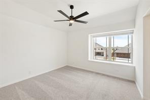2407 Drummond Street - Photo 35