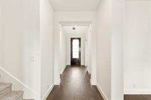 2407 Drummond Street - Photo 5