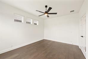 2407 Drummond Street - Photo 6