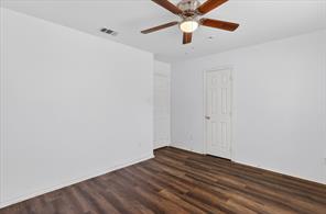 8417 Romanway Drive - Photo 12