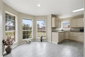 3917 Country Meadows Circle - Photo 10