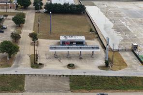 300 S Interstate 35 Road - Photo 4