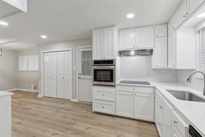 1407 Robin Drive - Photo 7